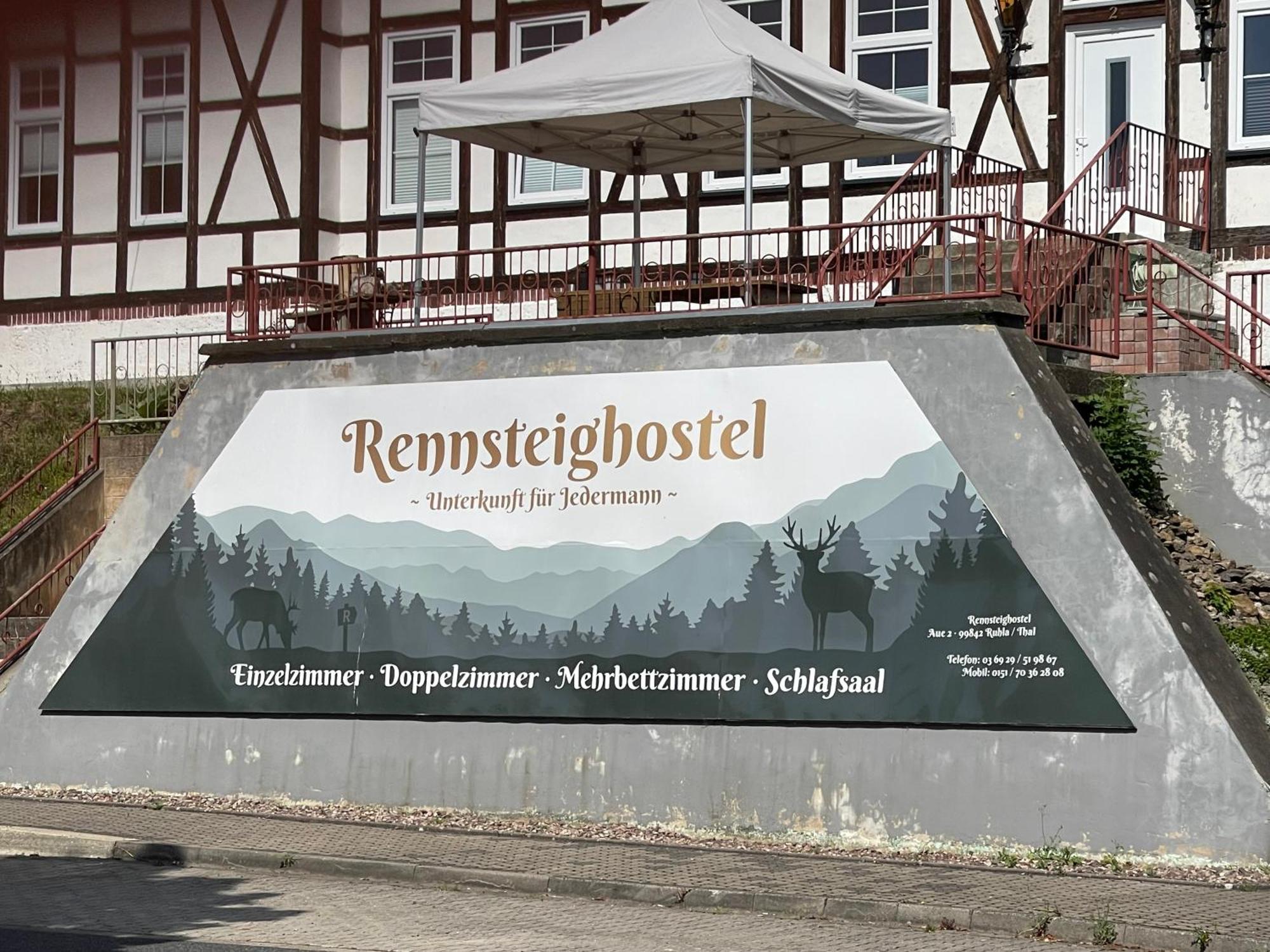 Rennsteighostel Ruhla Buitenkant foto